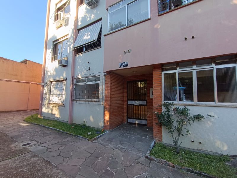 Apto no bairro VILA JARDIM em PORTO ALEGRE