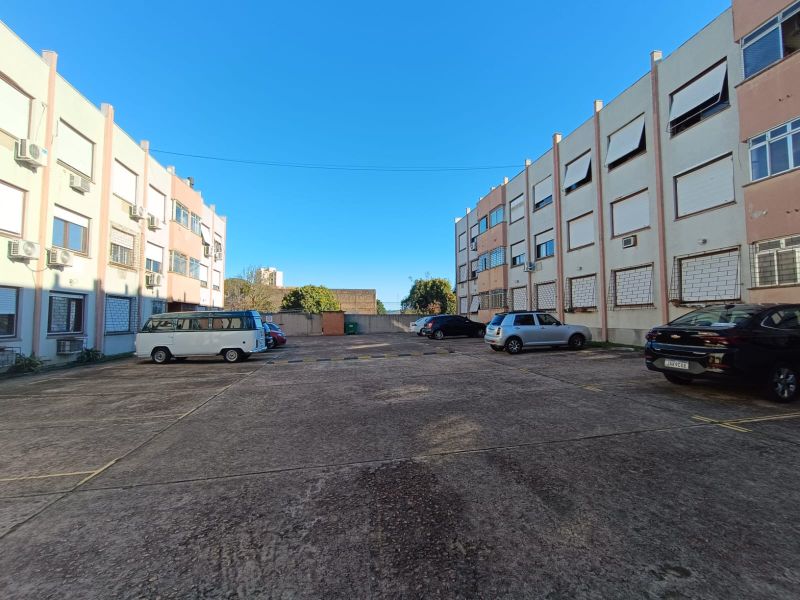 Apto no bairro VILA JARDIM em PORTO ALEGRE