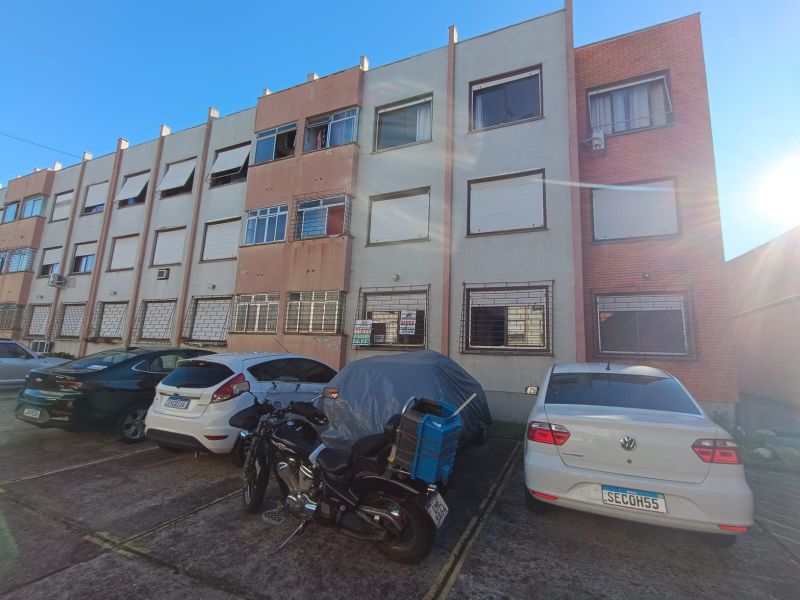 Apto no bairro VILA JARDIM em PORTO ALEGRE
