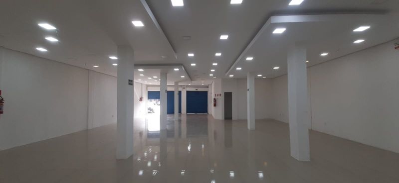 Loja no bairro VILA IMBUHY em CACHOEIRINHA