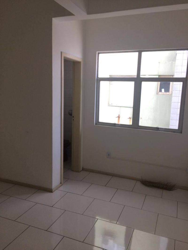 Sala no bairro VILA CACHOEIRINHA em CACHOEIRINHA
