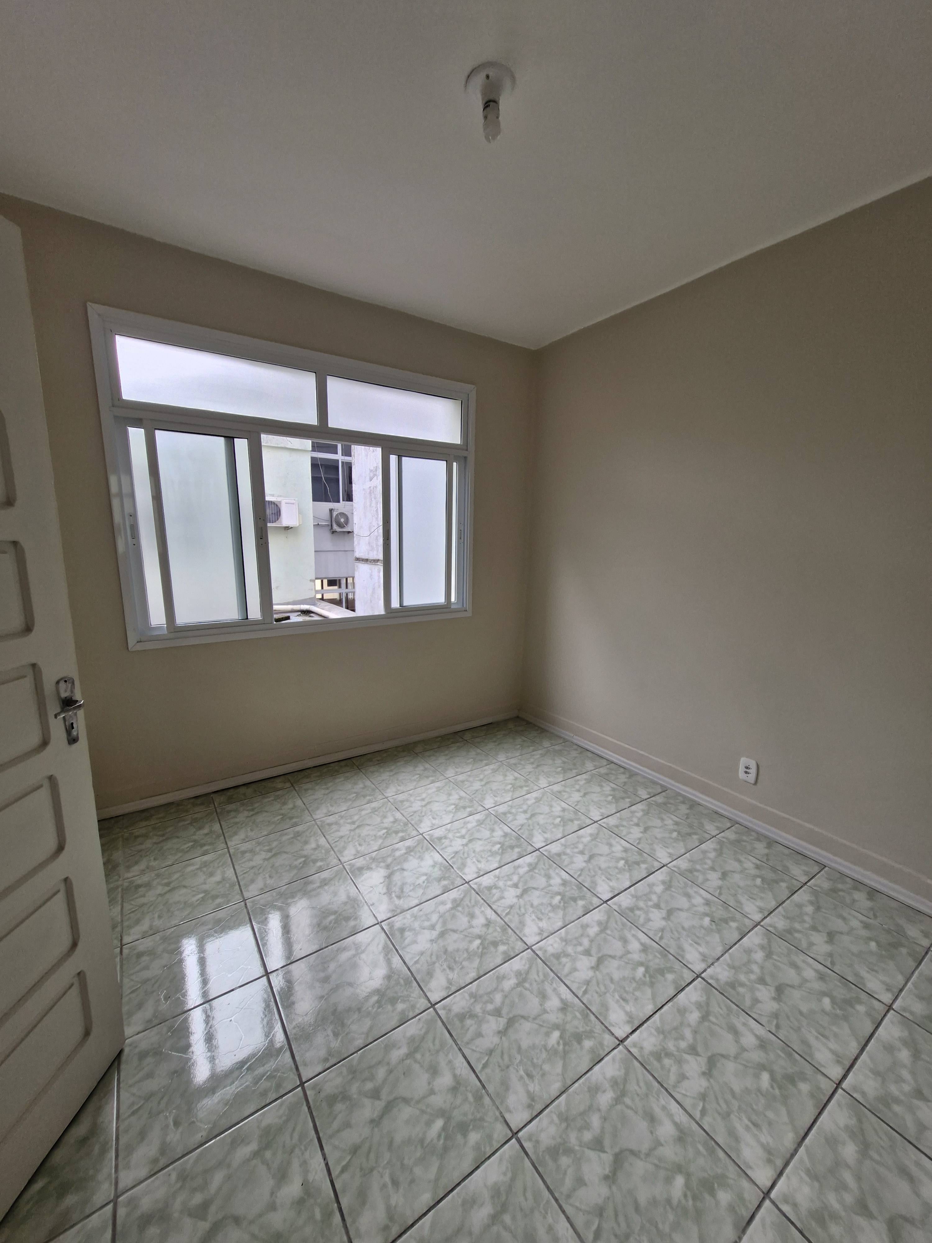 APARTAMENTO no bairro CENTRO em