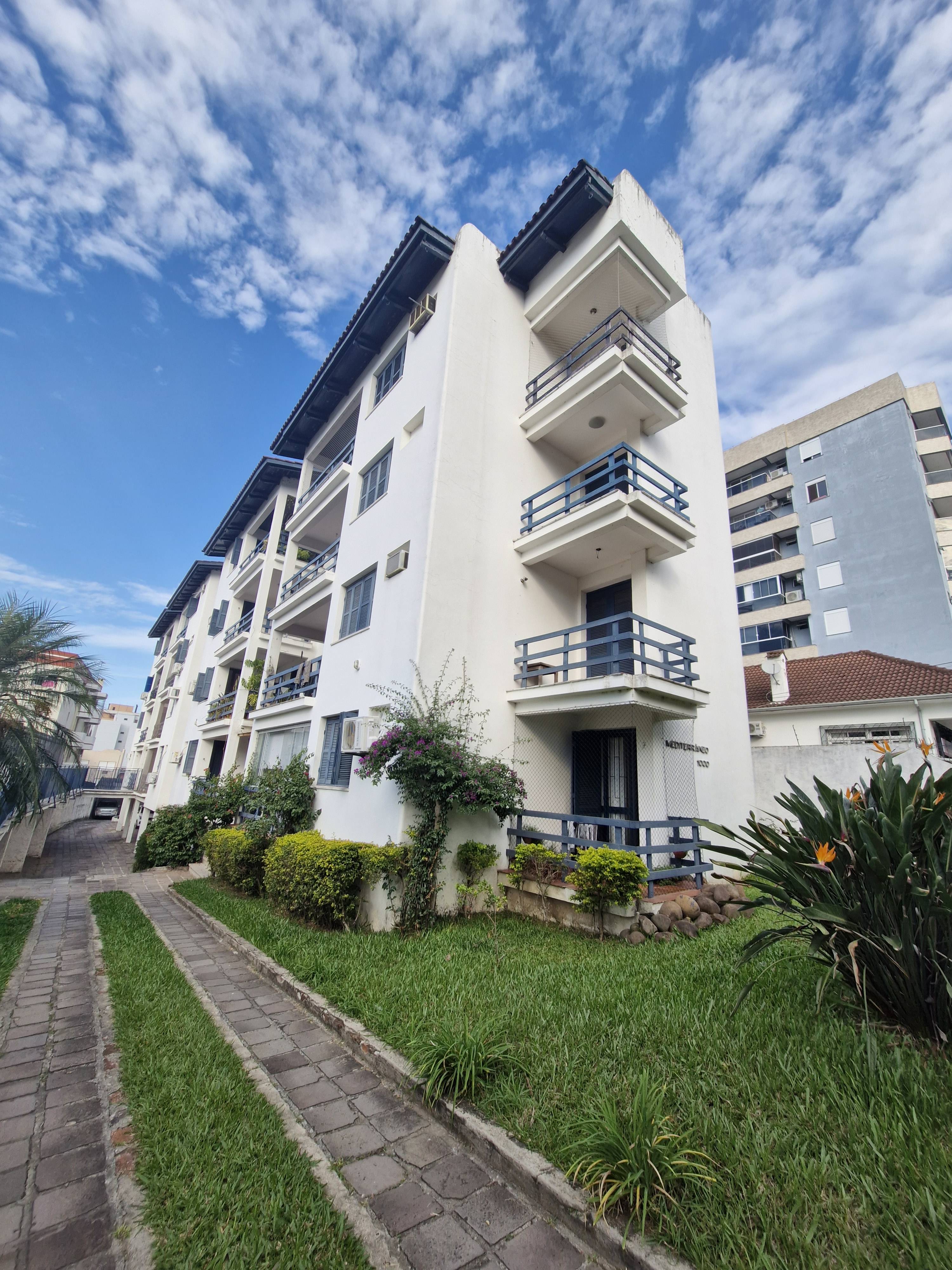 APARTAMENTO em