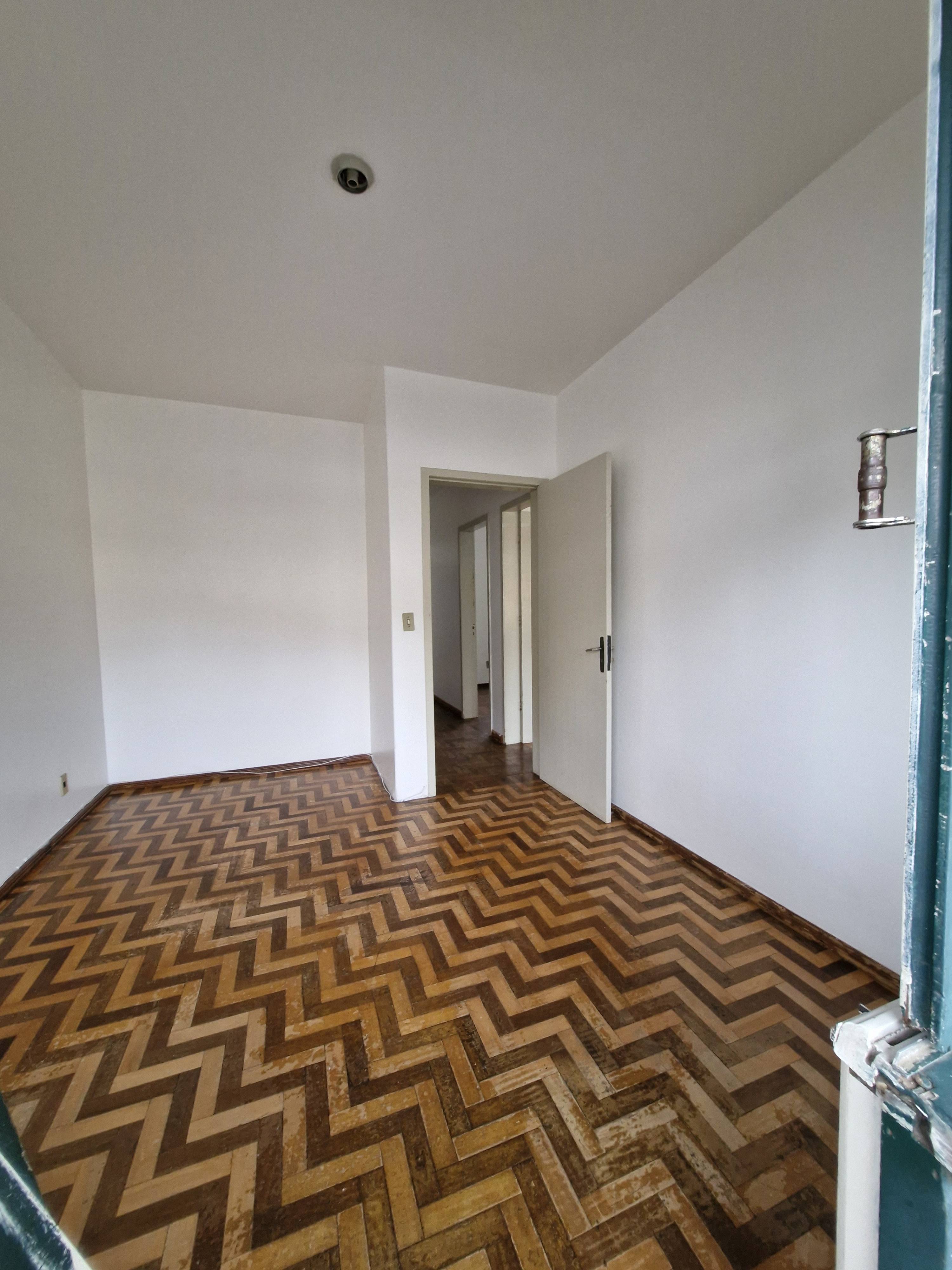 APARTAMENTO em