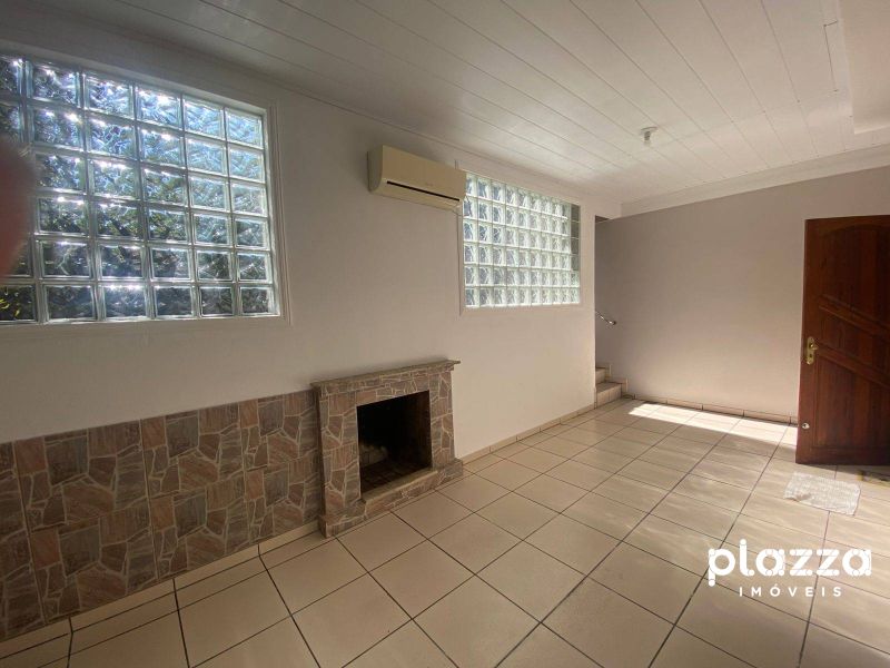 CASA no bairro NOSSA SENHORA DE FÁTIMA em SANTA MARIA