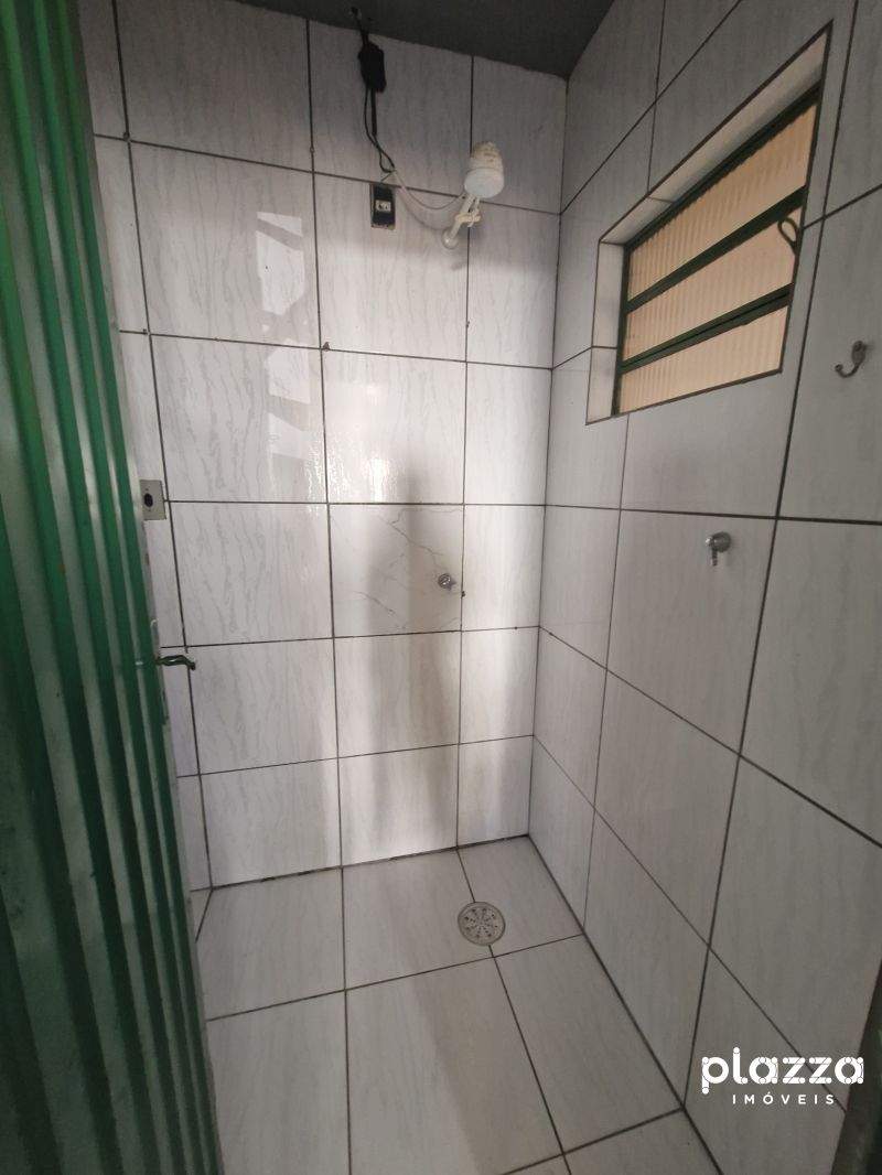 Casa comercial para locação, bairro Lorenzi 