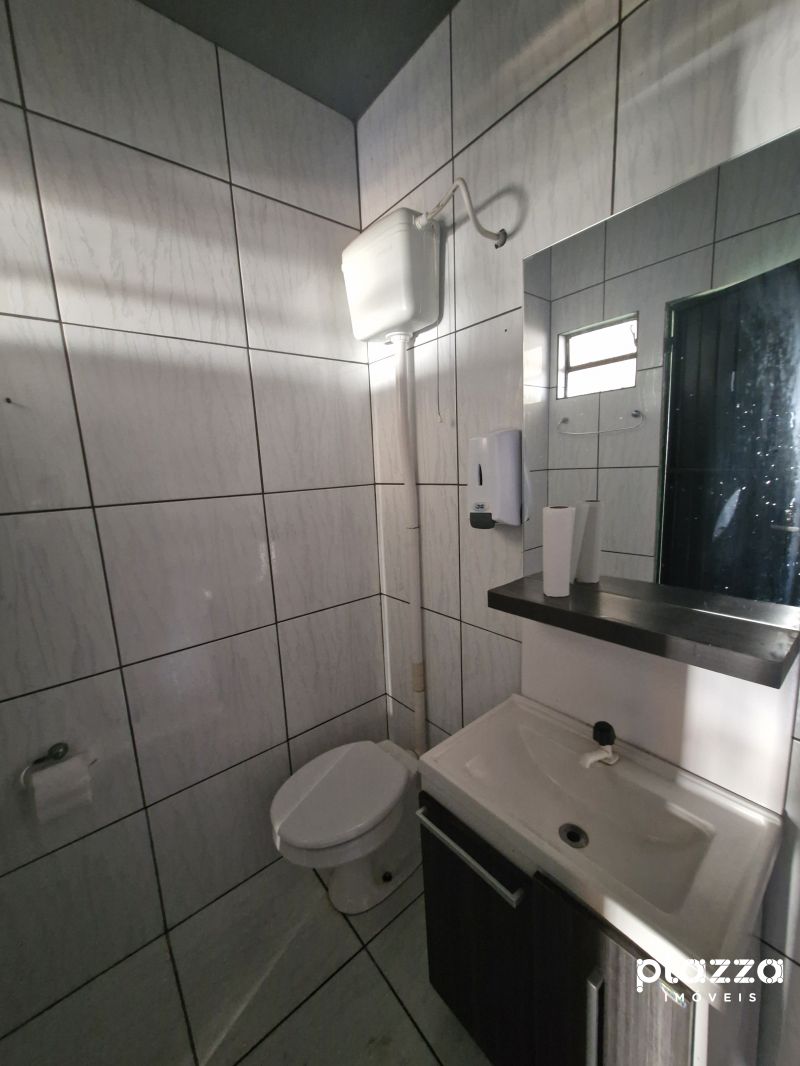 Casa comercial para locação, bairro Lorenzi 