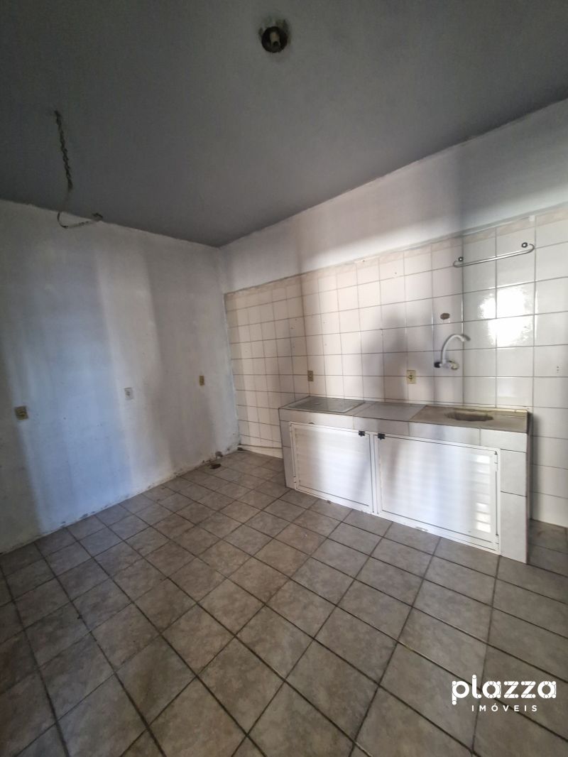 Casa comercial para locação, bairro Lorenzi 