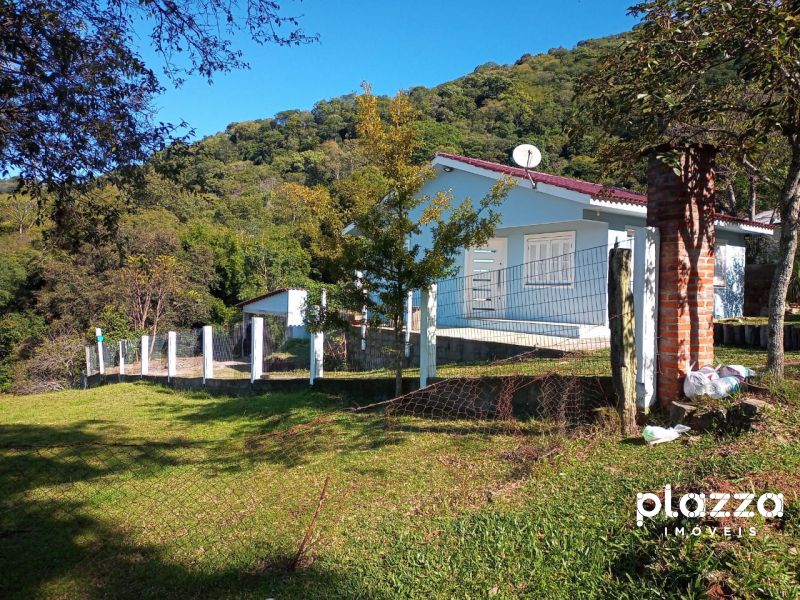 CASA no bairro CAMPESTRE DO MENINO DEUS em SANTA MARIA