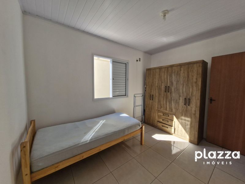 Apartamento em condomínio fechado. 