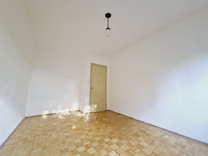 APARTAMENTO em