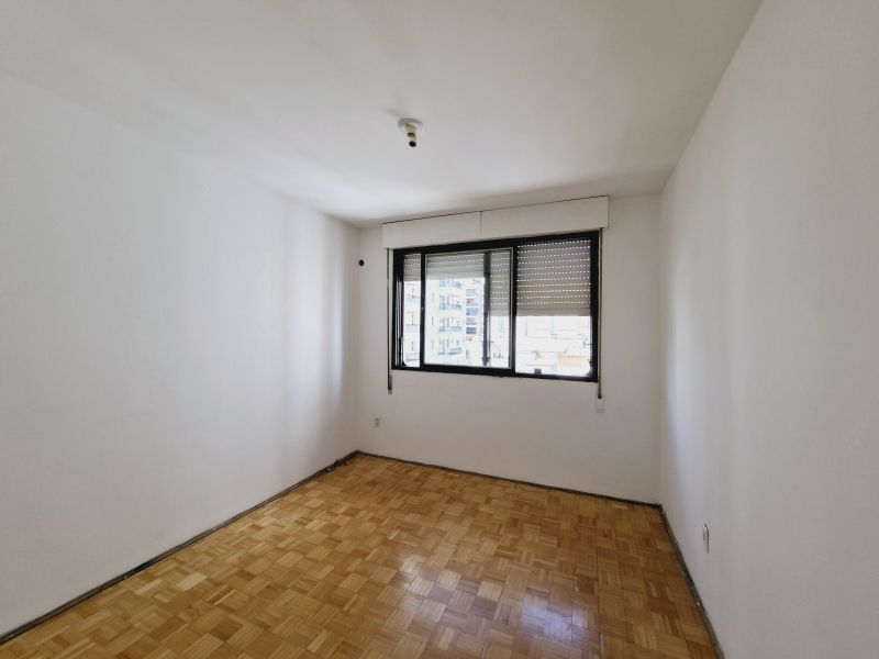 APARTAMENTO em