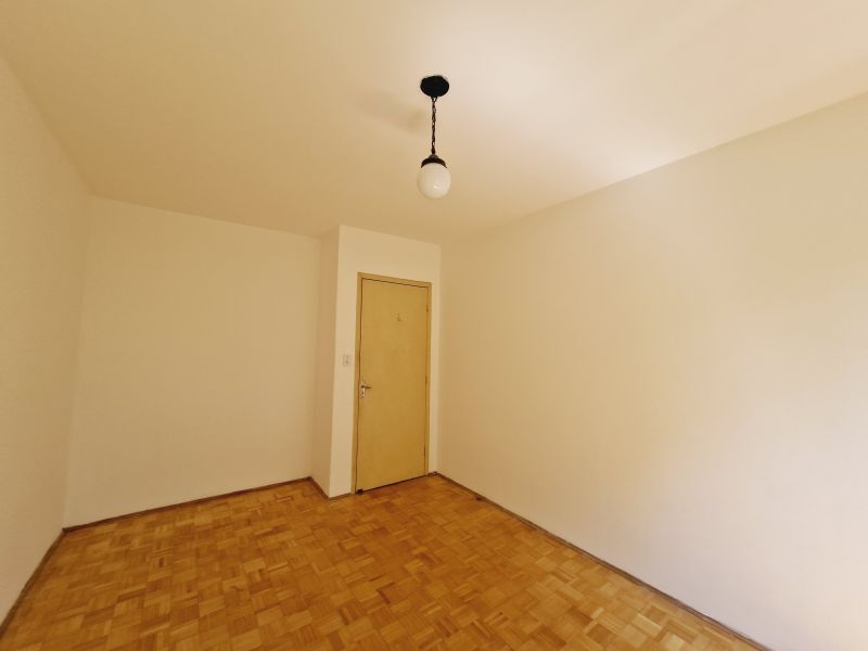 APARTAMENTO em