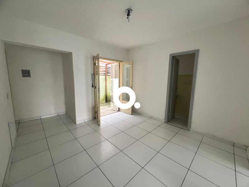 TERREO, AMPLO E ECONOMICO!