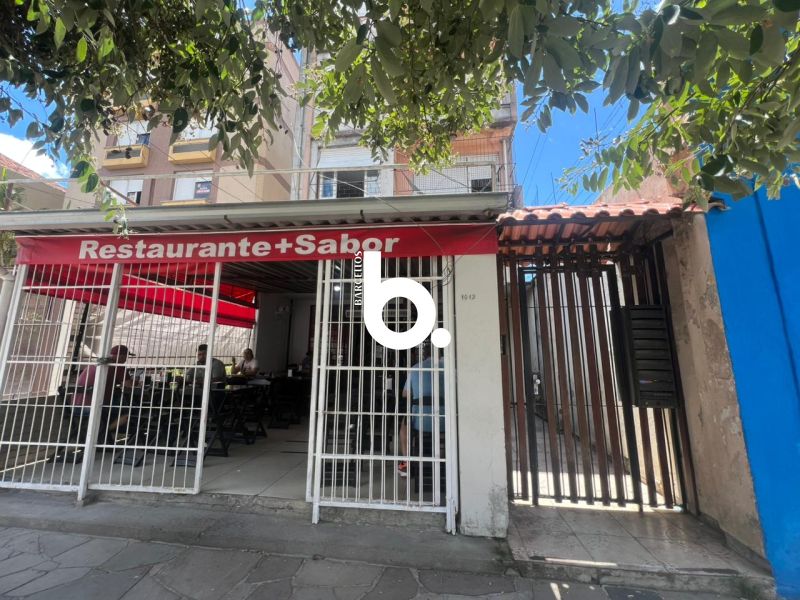 APTO BEM LOCALIZADO E ECONÔMICO