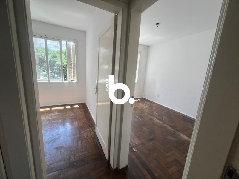 APTO BEM LOCALIZADO E ECONÔMICO