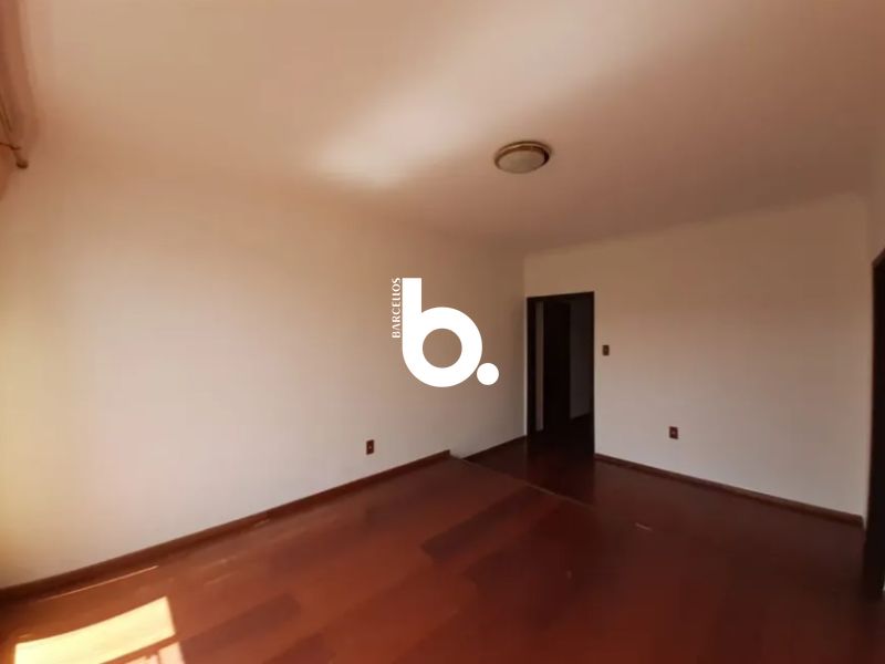 Apto 3D  no bairro HIGIENOPOLIS em PORTO ALEGRE