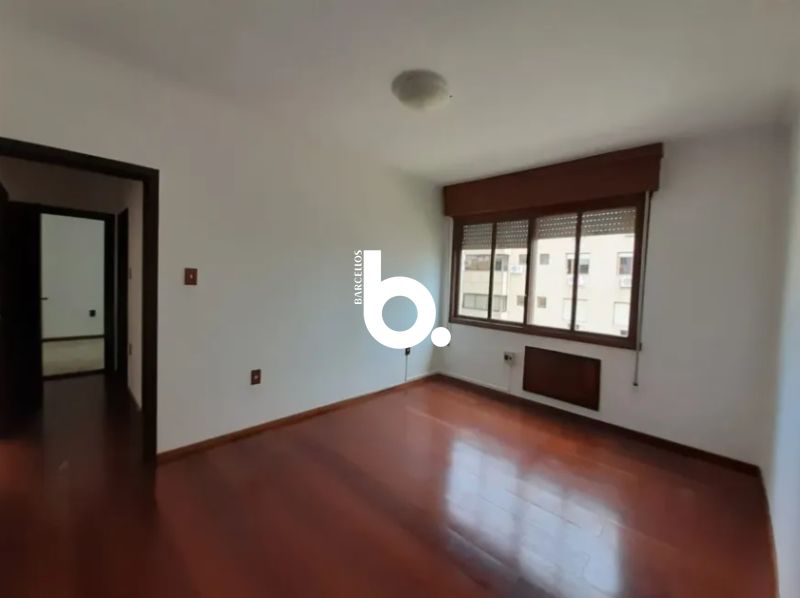 Apto 3D  no bairro HIGIENOPOLIS em PORTO ALEGRE
