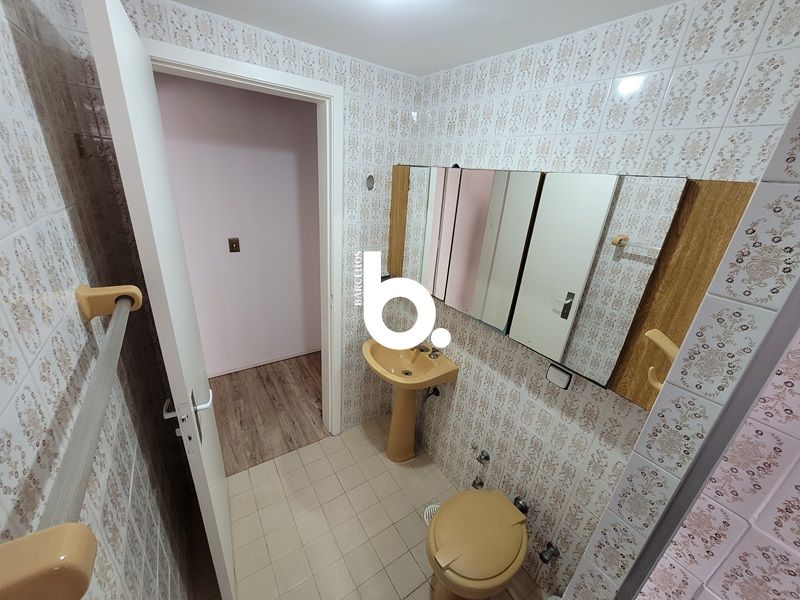 Em frente ao Complexo Hospitalar da Santa Casa.