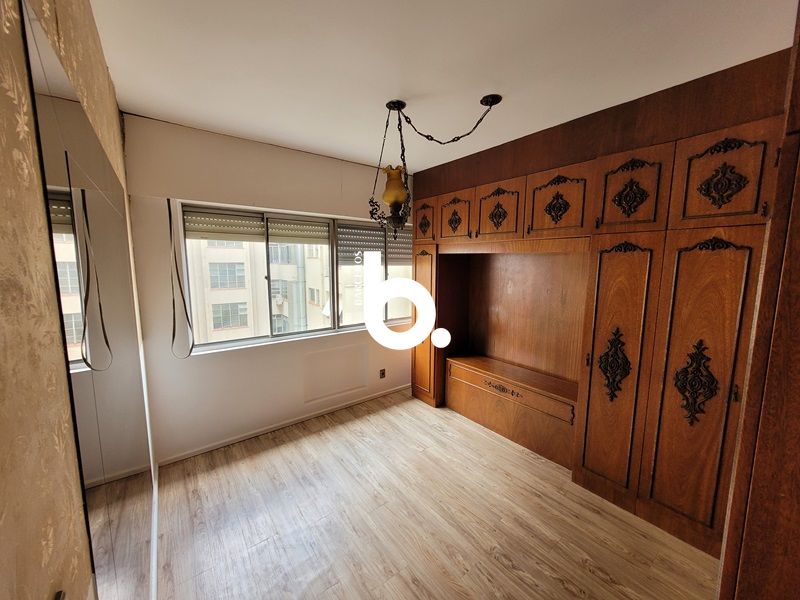 Em frente ao Complexo Hospitalar da Santa Casa.