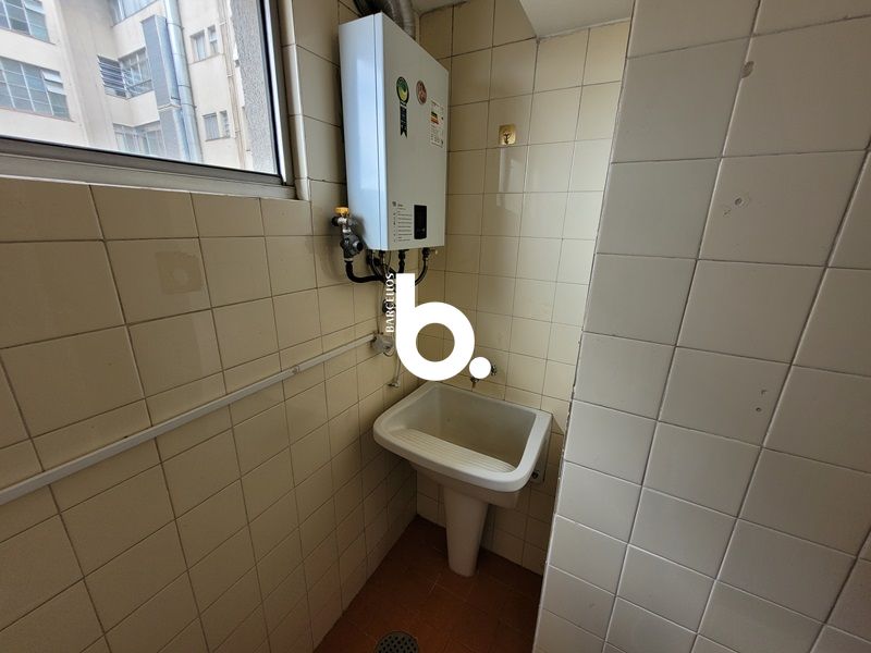 Em frente ao Complexo Hospitalar da Santa Casa.