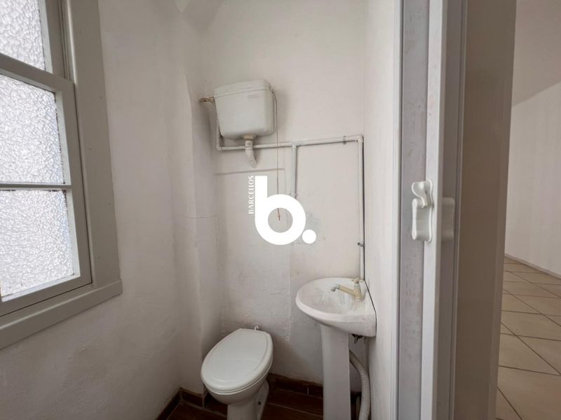 APARTAMENTO COMERCIAL NA ESQUINA DEMOCRÁTICA!