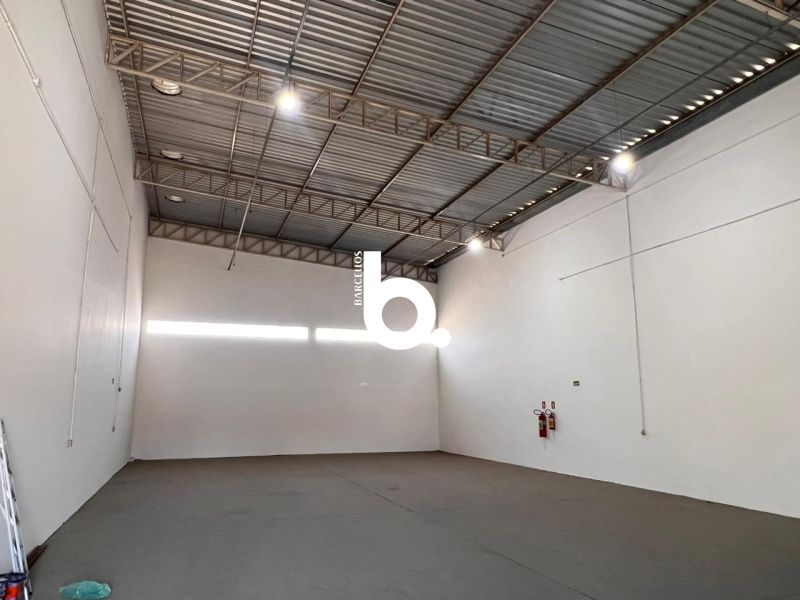 EXCELENTE PAVILHÃO NO BAIRRO HUMAITA