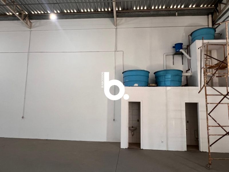 EXCELENTE PAVILHÃO NO BAIRRO HUMAITA