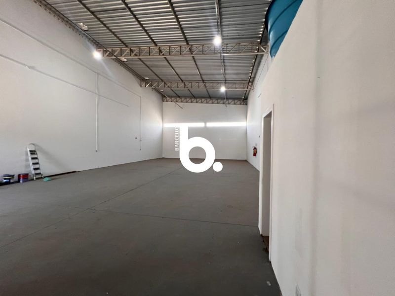 EXCELENTE PAVILHÃO NO BAIRRO HUMAITA