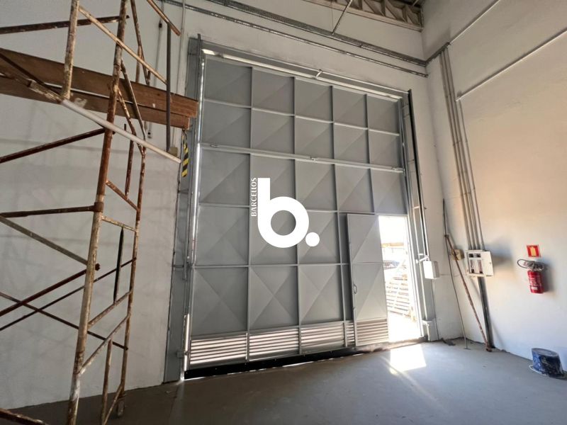 EXCELENTE PAVILHÃO NO BAIRRO HUMAITA