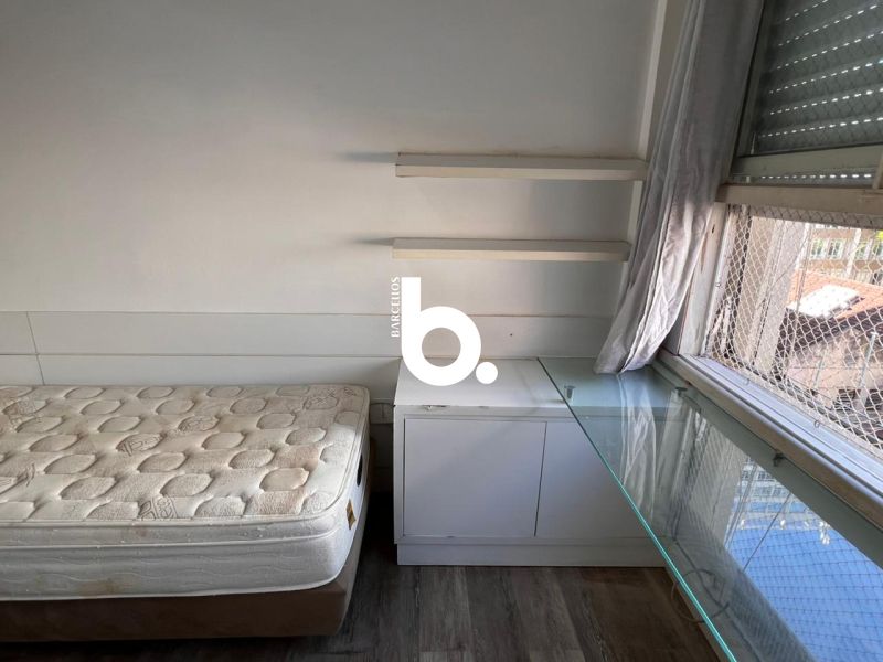 JK Mobiliado no Centro de Porto Alegre