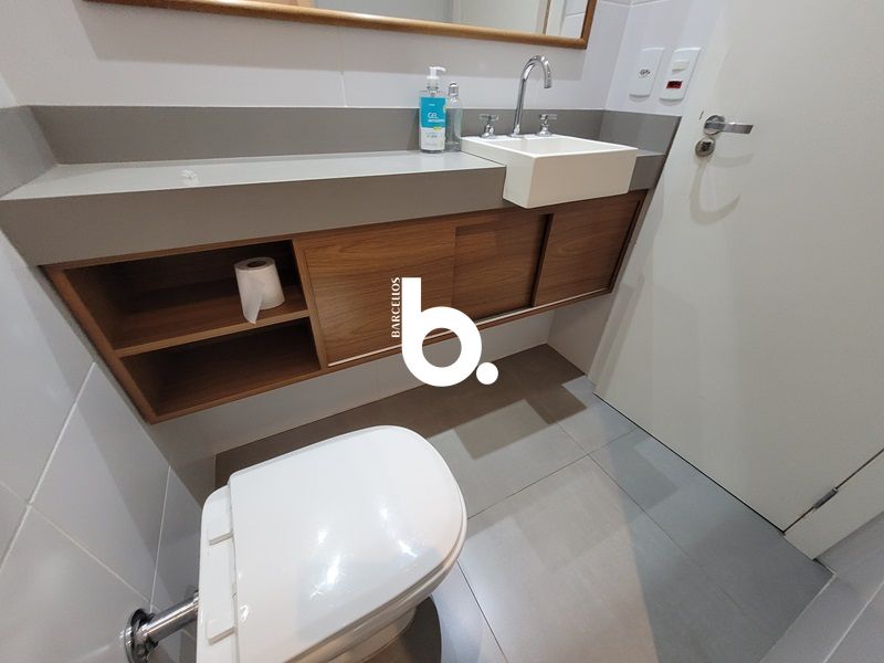 FINAMENTE MOBILIADO!