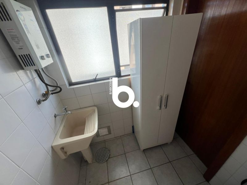 Apto 2D  no bairro MENINO DEUS em PORTO ALEGRE