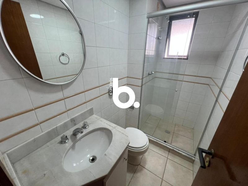 Apto 2D  no bairro MENINO DEUS em PORTO ALEGRE