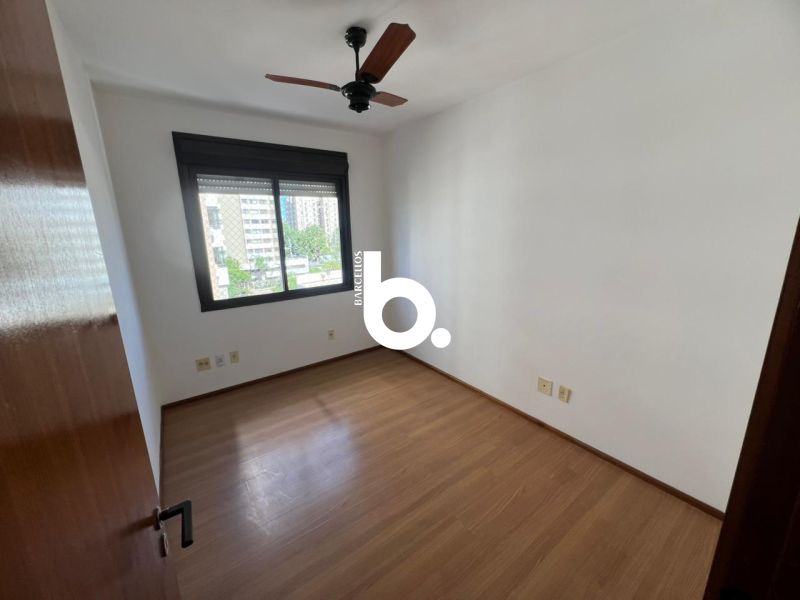 Apto 2D  no bairro MENINO DEUS em PORTO ALEGRE