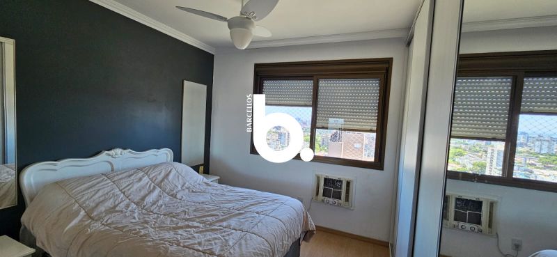 Apto 2D  no bairro PETROPOLIS em PORTO ALEGRE