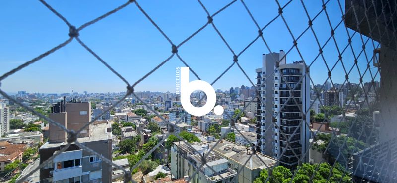 Apto 2D  no bairro PETROPOLIS em PORTO ALEGRE