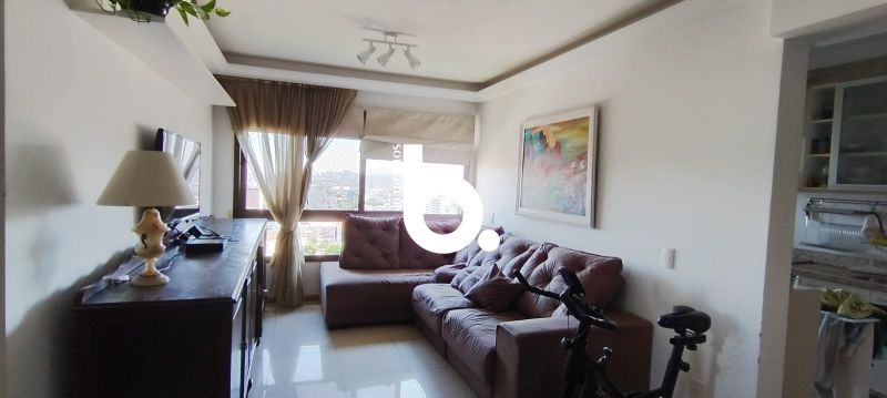 Apartamento amplo e aconchegante para locação no bairro Petrópolis