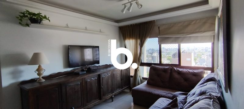 Apartamento amplo e aconchegante para locação no bairro Petrópolis