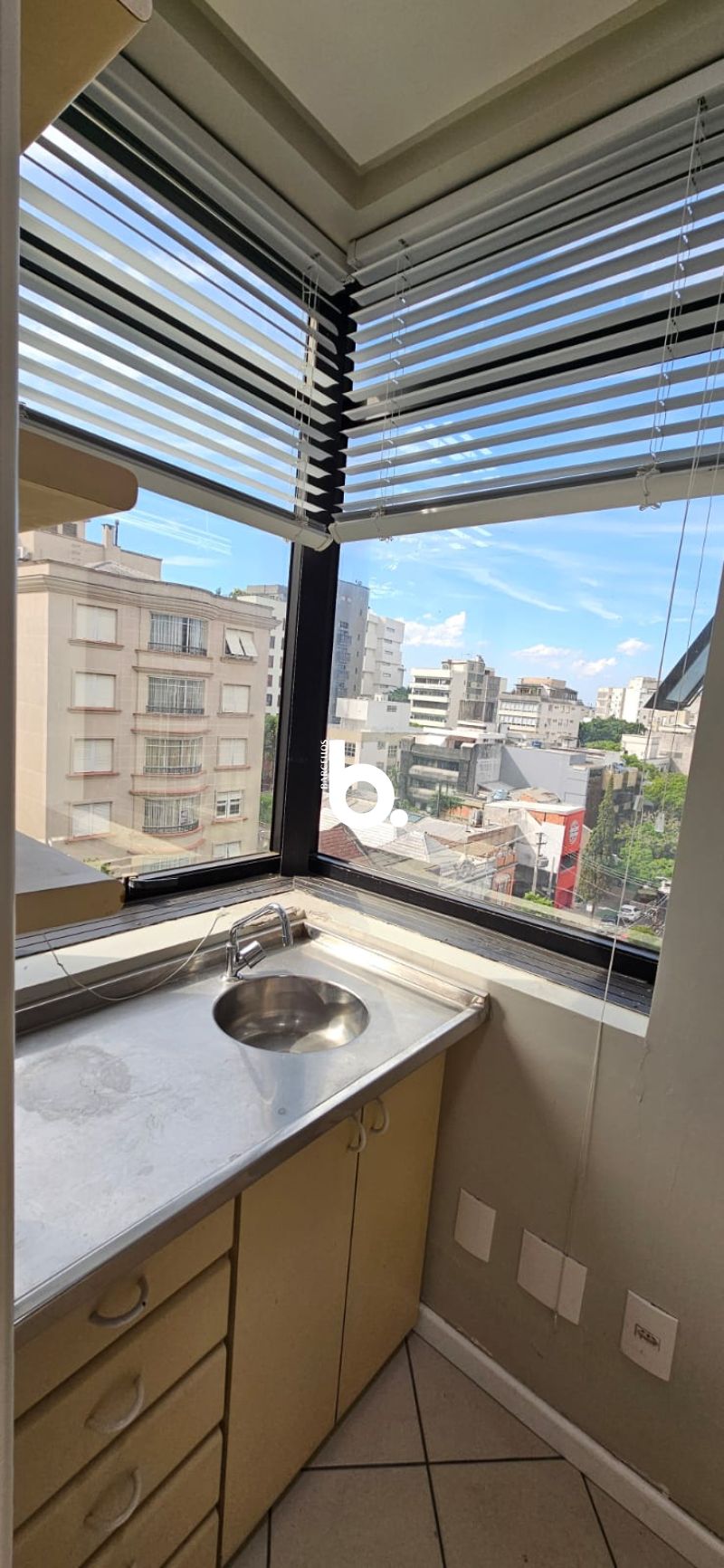 Sala comercial no Moinhos de Vento

