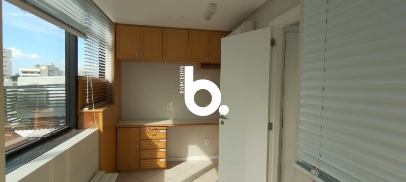 Sala comercial no Moinhos de Vento

