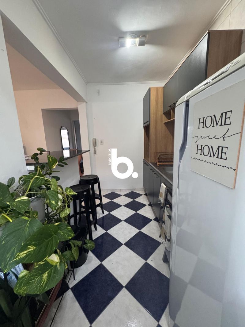 Apartamento MOBILIADO no centro de Porto Alegre 