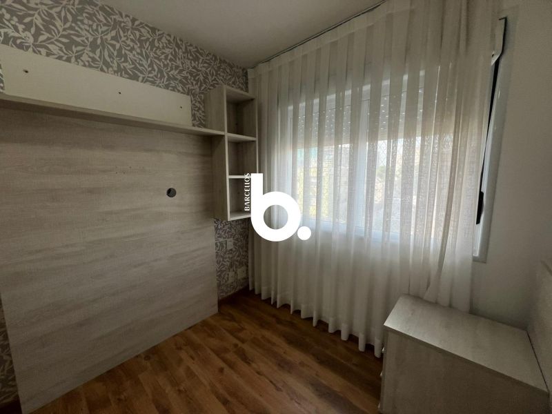 Apto 2D  no bairro AZENHA em PORTO ALEGRE