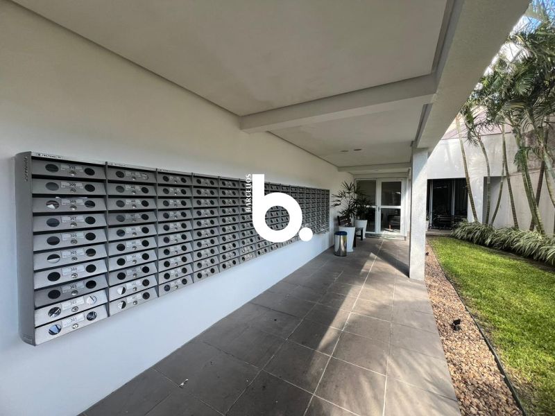 Apto 2D  no bairro AZENHA em PORTO ALEGRE