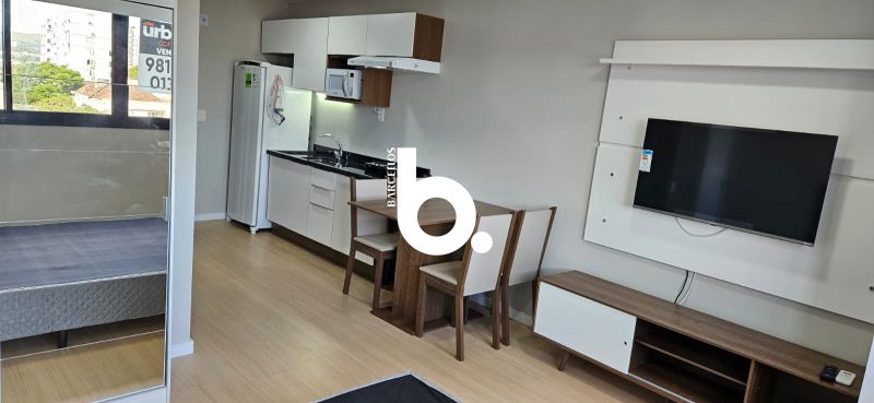 LINDO LOFT NA CIDADE BAIXA ( NOVO )
