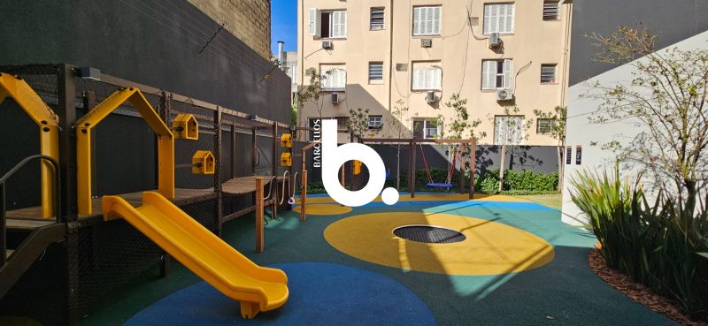 LINDO LOFT NA CIDADE BAIXA ( NOVO )