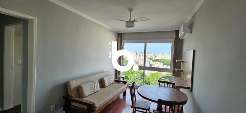LINDO APARTAMENTO MOBILIADO NO PRAIA DE BELAS