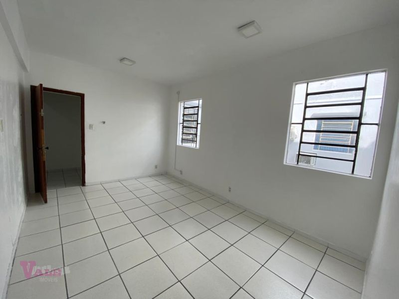 Sala no bairro CENTRO em SANTA MARIA