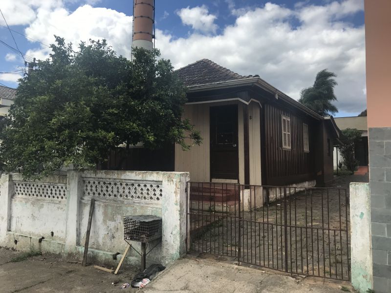Casa 2 quartos no bairro ITARARE em SANTA MARIA