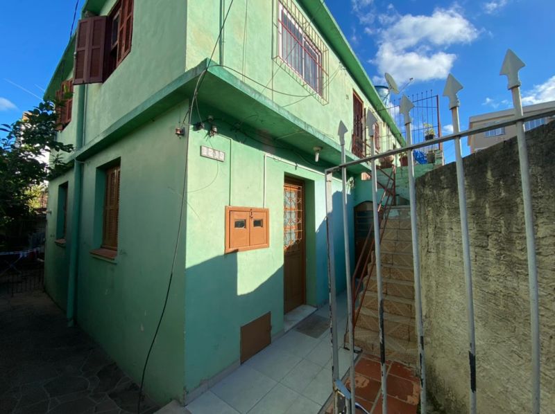 Apto 3 quartos no bairro MEDIANEIRA em SANTA MARIA